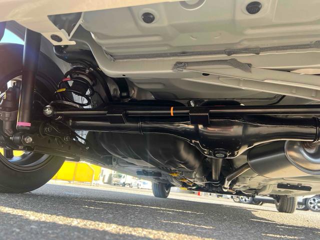 ルーミー カスタムＧ　４ＷＤ　ＥＴＣ　全周囲カメラ　ＴＶ　両側電動スライドドア　クリアランスソナー　オートクルーズコントロール　衝突被害軽減システム　アルミホイール　オートライト　ＬＥＤヘッドランプ　スマートキー（22枚目）