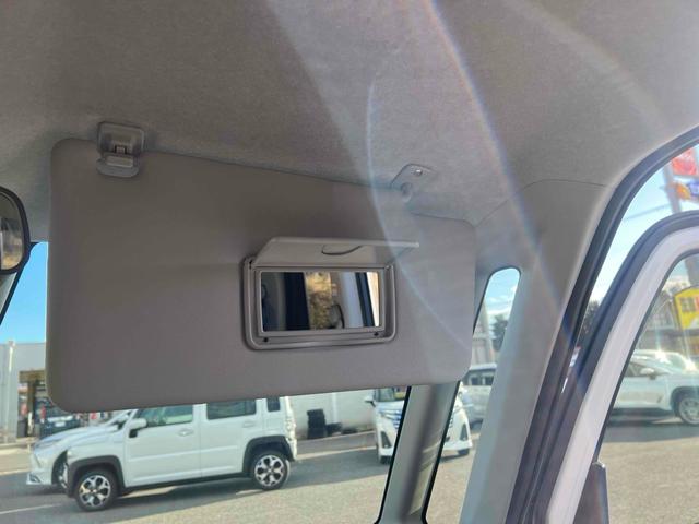 ルーミー カスタムＧ　４ＷＤ　ＥＴＣ　全周囲カメラ　ＴＶ　両側電動スライドドア　クリアランスソナー　オートクルーズコントロール　衝突被害軽減システム　アルミホイール　オートライト　ＬＥＤヘッドランプ　スマートキー（34枚目）