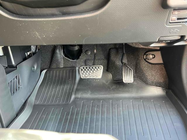 ルーミー カスタムＧ　４ＷＤ　ＥＴＣ　全周囲カメラ　ＴＶ　両側電動スライドドア　クリアランスソナー　オートクルーズコントロール　衝突被害軽減システム　アルミホイール　オートライト　ＬＥＤヘッドランプ　スマートキー（45枚目）