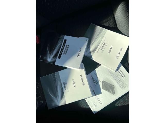 ルーミー カスタムＧ　４ＷＤ　ＥＴＣ　全周囲カメラ　ＴＶ　両側電動スライドドア　クリアランスソナー　オートクルーズコントロール　衝突被害軽減システム　アルミホイール　オートライト　ＬＥＤヘッドランプ　スマートキー（55枚目）