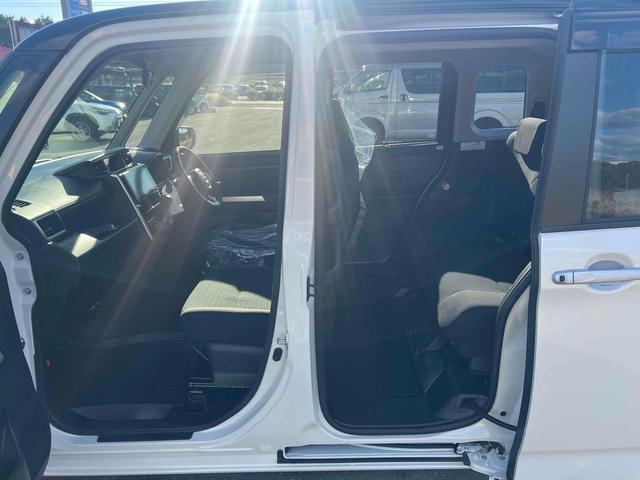 ルーミー カスタムＧ　４ＷＤ　ＥＴＣ　全周囲カメラ　ＴＶ　両側電動スライドドア　クリアランスソナー　オートクルーズコントロール　衝突被害軽減システム　アルミホイール　オートライト　ＬＥＤヘッドランプ　スマートキー（60枚目）