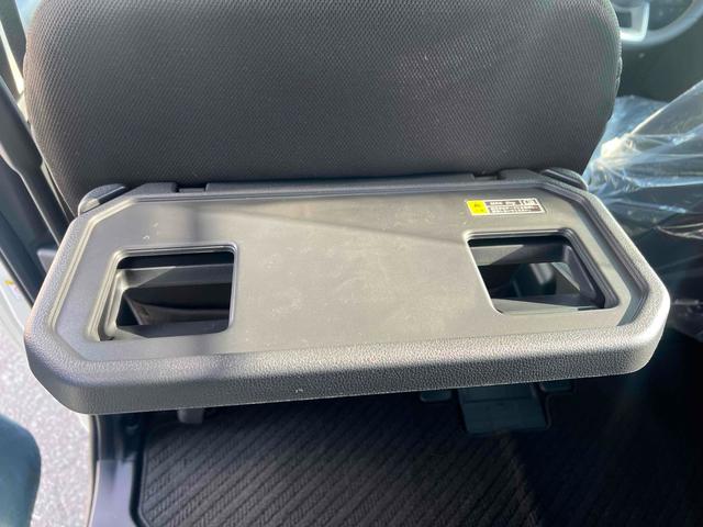 ルーミー カスタムＧ　４ＷＤ　ＥＴＣ　全周囲カメラ　ＴＶ　両側電動スライドドア　クリアランスソナー　オートクルーズコントロール　衝突被害軽減システム　アルミホイール　オートライト　ＬＥＤヘッドランプ　スマートキー（62枚目）