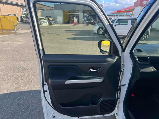 ルーミー カスタムＧ　４ＷＤ　ＥＴＣ　全周囲カメラ　ＴＶ　両側電動スライドドア　クリアランスソナー　オートクルーズコントロール　衝突被害軽減システム　アルミホイール　オートライト　ＬＥＤヘッドランプ　スマートキー（63枚目）