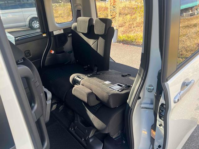 ルーミー カスタムＧ　４ＷＤ　ＥＴＣ　全周囲カメラ　ＴＶ　両側電動スライドドア　クリアランスソナー　オートクルーズコントロール　衝突被害軽減システム　アルミホイール　オートライト　ＬＥＤヘッドランプ　スマートキー（73枚目）