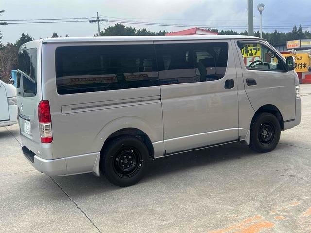 ハイエースバン ロングＤＸ　ＧＬパッケージ　全周囲カメラ　ナビ　ＴＶ　クリアランスソナー　衝突被害軽減システム　両側スライドドア　オートマチックハイビーム　オートライト　キーレスエントリー　電動格納ミラー　ＡＴ　ＵＳＢ　Ｂｌｕｅｔｏｏｔｈ（13枚目）