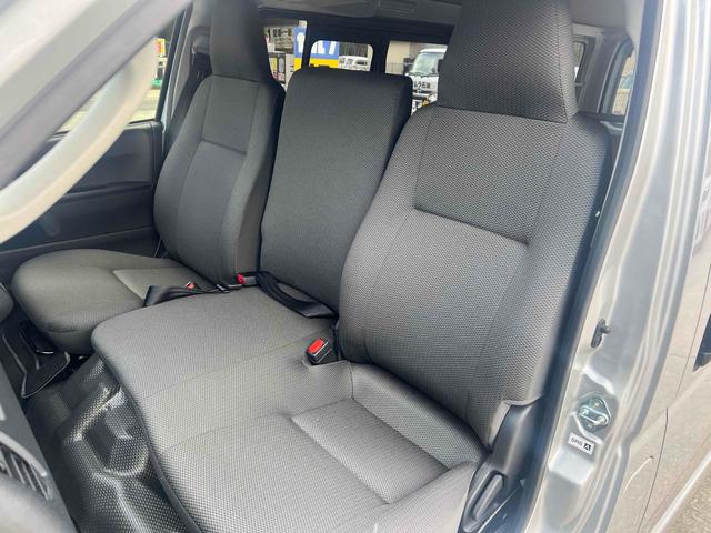 ハイエースバン ロングＤＸ　ＧＬパッケージ　全周囲カメラ　ナビ　ＴＶ　クリアランスソナー　衝突被害軽減システム　両側スライドドア　オートマチックハイビーム　オートライト　キーレスエントリー　電動格納ミラー　ＡＴ　ＵＳＢ　Ｂｌｕｅｔｏｏｔｈ（48枚目）