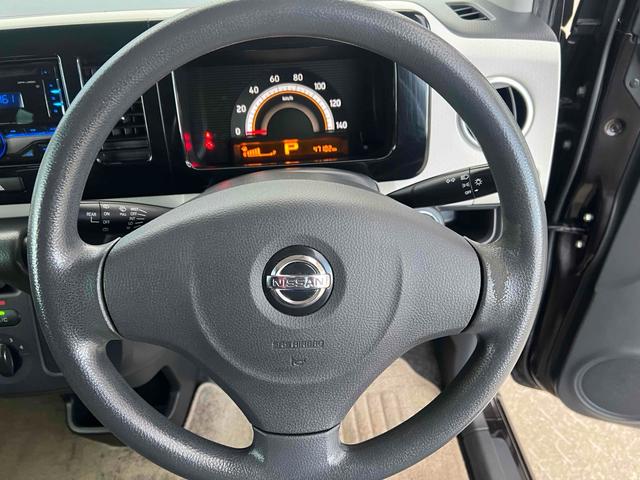 モコ S FOUR 4WD スマートキー アイドリングストップ 電動格納ミラー シートヒーター ベンチシート CVT 盗難防止システム ABS CD USB 衝突安全ボディ エアコン パワーステアリング パワーウィンドウ(3枚目)