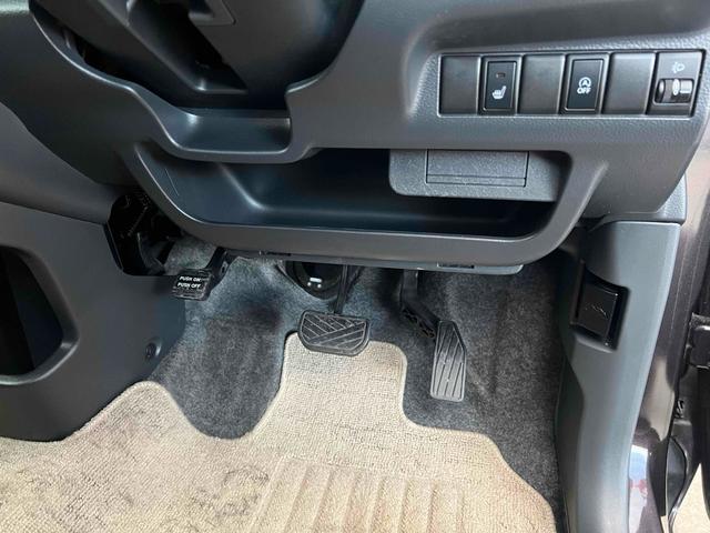 モコ S FOUR 4WD スマートキー アイドリングストップ 電動格納ミラー シートヒーター ベンチシート CVT 盗難防止システム ABS CD USB 衝突安全ボディ エアコン パワーステアリング パワーウィンドウ(10枚目)