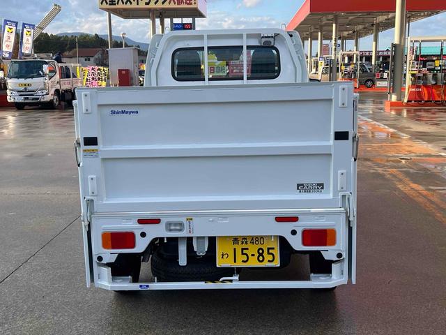 キャリイトラック 　垂直式ゲートリフター　４ＷＤ　ＡＴ　衝突被害軽減システム　クリアランスソナー　レーンアシスト　ＥＳＣ　エアコン　パワーウィンドウ　記録簿（17枚目）