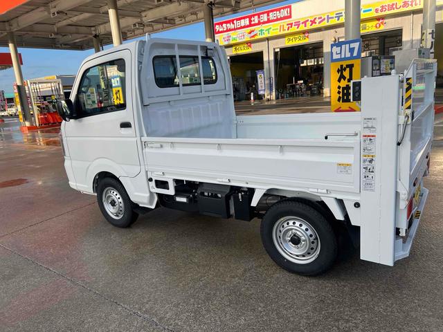 キャリイトラック 　垂直式ゲートリフター　４ＷＤ　ＡＴ　衝突被害軽減システム　クリアランスソナー　レーンアシスト　ＥＳＣ　エアコン　パワーウィンドウ　記録簿（18枚目）