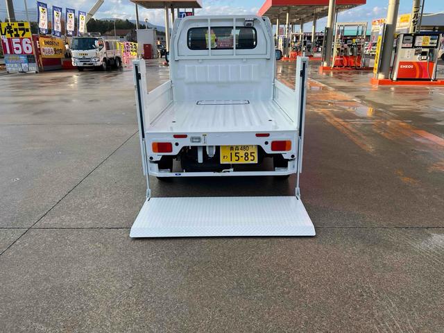 キャリイトラック 　垂直式ゲートリフター　４ＷＤ　ＡＴ　衝突被害軽減システム　クリアランスソナー　レーンアシスト　ＥＳＣ　エアコン　パワーウィンドウ　記録簿（25枚目）