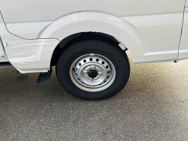 キャリイトラック 　垂直式ゲートリフター　４ＷＤ　ＡＴ　衝突被害軽減システム　クリアランスソナー　レーンアシスト　ＥＳＣ　エアコン　パワーウィンドウ　記録簿（31枚目）