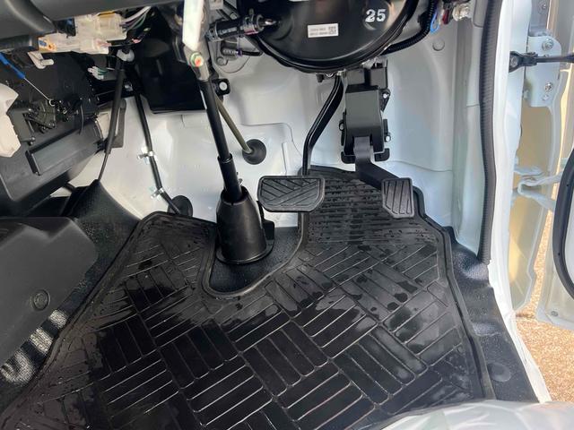 キャリイトラック 　垂直式ゲートリフター　４ＷＤ　ＡＴ　衝突被害軽減システム　クリアランスソナー　レーンアシスト　ＥＳＣ　エアコン　パワーウィンドウ　記録簿（43枚目）