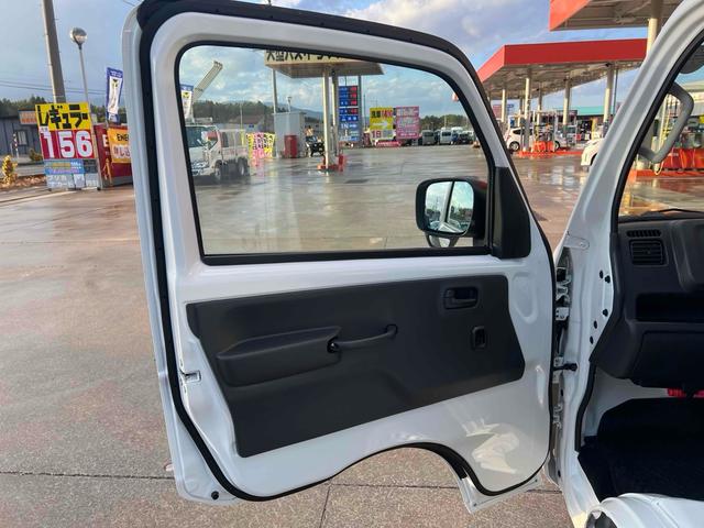 キャリイトラック 　垂直式ゲートリフター　４ＷＤ　ＡＴ　衝突被害軽減システム　クリアランスソナー　レーンアシスト　ＥＳＣ　エアコン　パワーウィンドウ　記録簿（48枚目）
