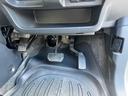 ＦＸ　４ＷＤ　キーレスエントリー　アイドリングストップ　電動格納ミラー　シートヒーター　ベンチシート　ＣＶＴ　盗難防止システム　ＡＢＳ　ＣＤ　ミュージックプレイヤー接続可　衝突安全ボディ　エアコン（31枚目）