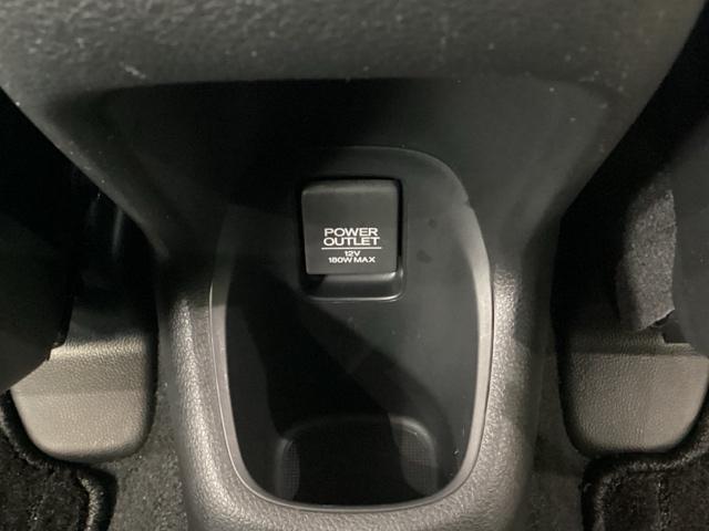 ヴェゼル Ｘ・ホンダセンシング　光触媒抗菌消臭施工済（20枚目）