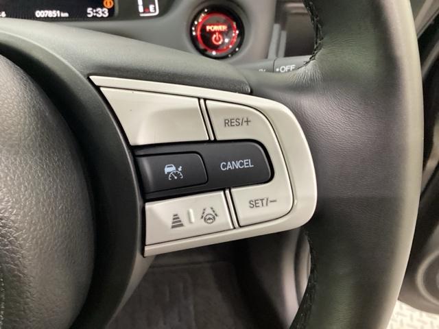 フィット ｅ：ＨＥＶホーム　純正メモリーナビ、中古スタッドレスタイヤ、ドライブレコーダー前後装着＋ＥＴＣ付　当社デモカー（13枚目）