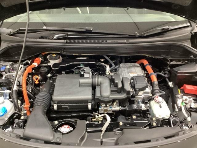 フィット ｅ：ＨＥＶホーム　純正メモリーナビ、中古スタッドレスタイヤ、ドライブレコーダー前後装着＋ＥＴＣ付　当社デモカー（26枚目）