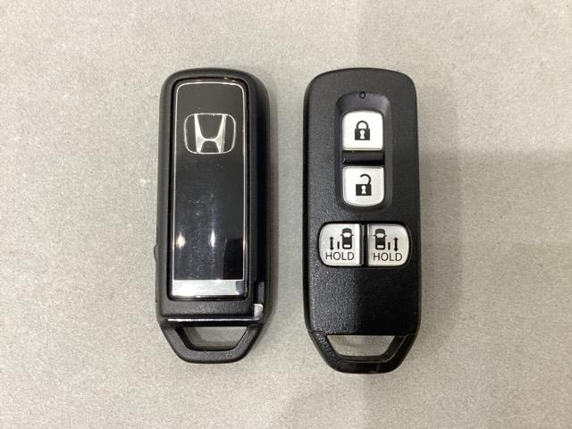 Ｎ－ＢＯＸ Ｇ・Ｌターボホンダセンシング　いまコレ＋新品・フロアカーペットマット付　光触媒抗菌消臭施工済（15枚目）