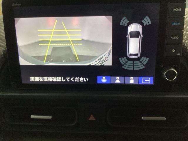 フリード ｅ：ＨＥＶエアー　４ＷＤ　衝突被害軽減システム　クリアランスソナー　オートクルーズコントロール　中古スタッドレスタイヤ、純正メモリーナビ、ドライブレコーダー前後装着＋ＥＴＣ付　当社デモカー（8枚目）