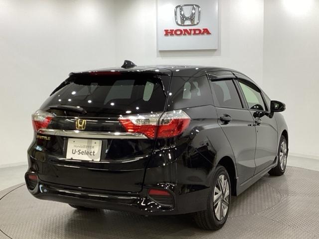 シャトル Ｇ　４ＷＤ　光触媒抗菌消臭施工済　ＥＴＣ　キーレスエントリー　エンジンスターター　寒冷地仕様　ＡＢＳ　運転席エアバッグ　助手席エアバック　アイドリングストップ　盗難防止システム（3枚目）