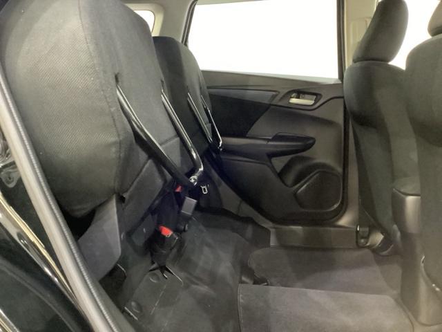 シャトル Ｇ　４ＷＤ　光触媒抗菌消臭施工済　ＥＴＣ　キーレスエントリー　エンジンスターター　寒冷地仕様　ＡＢＳ　運転席エアバッグ　助手席エアバック　アイドリングストップ　盗難防止システム（16枚目）