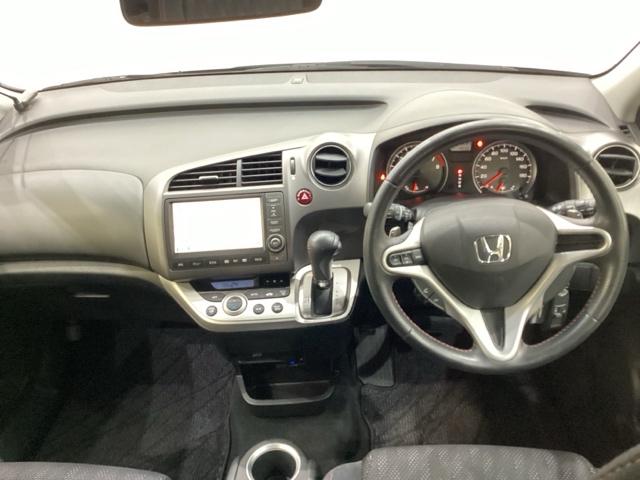 ストリーム ＲＳＺＨＤＤナビパッケージ　４ＷＤ　光触媒抗菌消臭施工済　ＨＤＤナビ　ワンセグＴＶ　バックモニター　キーレス　エンジンスターター　ＥＴＣ　アルミホイール（5枚目）