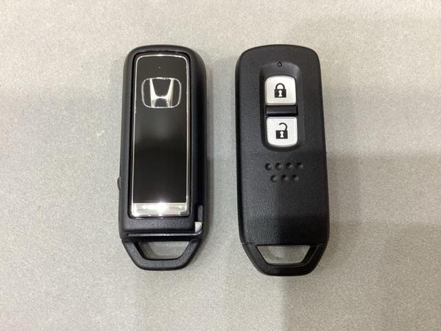 Ｎ－ＷＧＮ Ｌホンダセンシング　いまコレ＋新品・フロアカーペットマット付　光触媒抗菌消臭施工済　ディスプレイオーディオ　衝突被害軽減ブレーキ　レーンキープアシスト（14枚目）