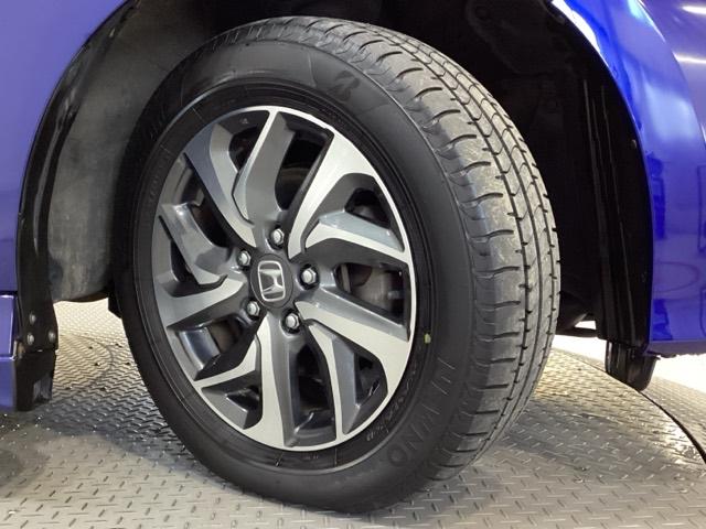 ステップワゴンスパーダ スパーダ・クールスピリットホンダセンシング　４ＷＤ　ナビ　ＴＶ　バックカメラ　衝突被害軽減システム　オートクルーズコントロール　ターボ　シートヒーター　光触媒抗菌消臭施工済（27枚目）