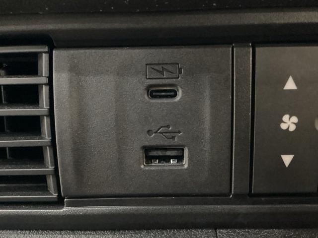 Ｎ－ＢＯＸカスタム ベースグレード　中古スタッドレスタイヤ、純正メモリーナビ、ドライブレコーダー前後装着＋ＥＴＣ付　当社デモカー（14枚目）