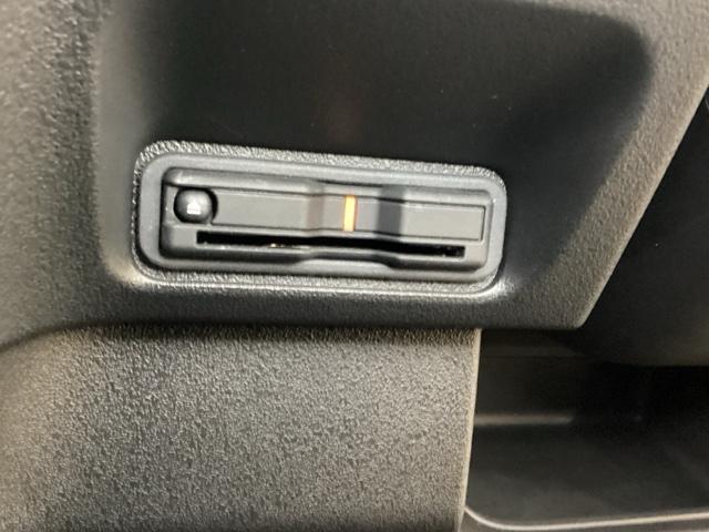 Ｎ－ＢＯＸカスタム ベースグレード　中古スタッドレスタイヤ、純正メモリーナビ、ドライブレコーダー前後装着＋ＥＴＣ付　当社デモカー（20枚目）