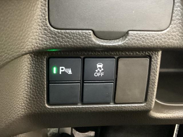 Ｎ－ＢＯＸ Ｌ　４ＷＤ　ナビ　ＴＶ　バックカメラ　オートクルーズコントロール　いまコレ＋新品・フロアカーペットマット付　光触媒抗菌消臭施工済（18枚目）