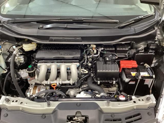 フィットシャトル １５Ｘ　純正アルミホイール　４ＷＤ　盗難防止（19枚目）