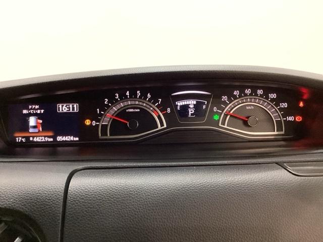 Ｎ－ＢＯＸカスタム Ｌ　エンジンスターター　純正メモリーナビ　純正アルミホイール　シートヒーター　クルーズコントロール　横滑り防止　障害物センサー　衝突軽減ブレーキ　ドライブレコーダー　バックカメラ　キーレス　４ＷＤ（11枚目）