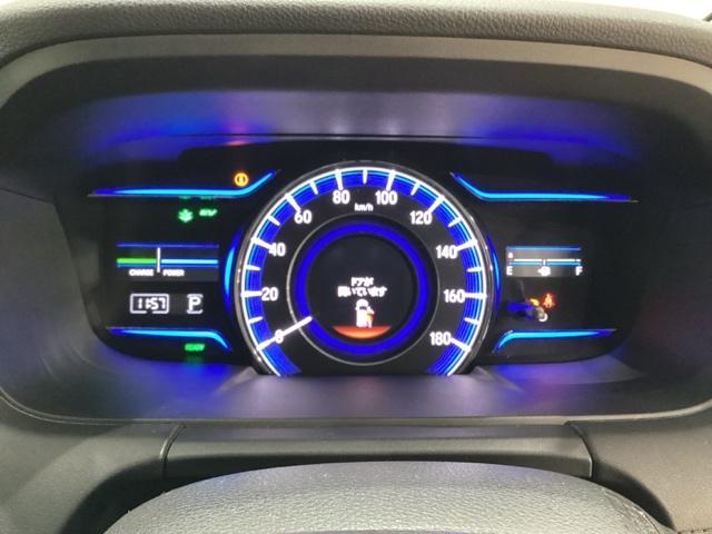 オデッセイハイブリッド ハイブリッドアブソルート・ホンダセンシング　ＥＴＣ　ドライブレコーダー　純正メモリーナビ　純正アルミホイール　クルーズコントロール　横滑り防止　衝突軽減ブレーキ　バックカメラ　キーレス　ＬＥＤヘッドライト　ホンダセンシング　リア席モニター（12枚目）