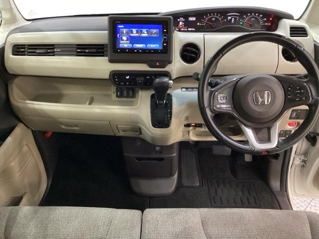 Ｎ－ＢＯＸ Ｇ・スロープＬホンダセンシング　車いす仕様車　電動ウィンチ　ドライブレコーダー前後装備車　純正メモリーナビ　純正アルミホイール　シートヒーター　ＥＴＣ　ホンダセンシング　クルーズコントロール　片側電動スライドドア　バックカメラ（6枚目）