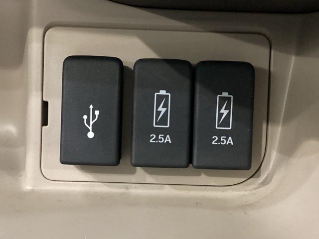 Ｎ－ＢＯＸ Ｇ・スロープＬホンダセンシング　車いす仕様車　電動ウィンチ　ドライブレコーダー前後装備車　純正メモリーナビ　純正アルミホイール　シートヒーター　ＥＴＣ　ホンダセンシング　クルーズコントロール　片側電動スライドドア　バックカメラ（11枚目）