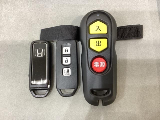 Ｎ－ＢＯＸ Ｇ・スロープＬホンダセンシング　車いす仕様車　電動ウィンチ　ドライブレコーダー前後装備車　純正メモリーナビ　純正アルミホイール　シートヒーター　ＥＴＣ　ホンダセンシング　クルーズコントロール　片側電動スライドドア　バックカメラ（14枚目）