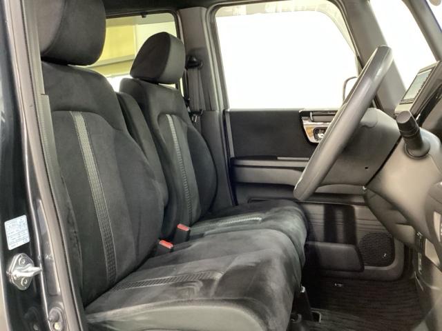 Ｎ－ＢＯＸカスタム Ｌ　いまコレ＋新品・フロアカーペットマット付　光触媒抗菌消臭施工済　純正メモリーナビ　フルセグＴＶ　バックモニター　電動スライドドア　衝突被害軽減ブレーキ（20枚目）