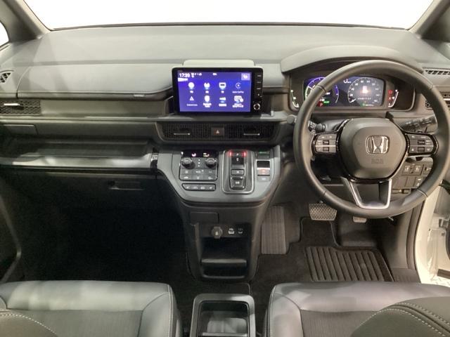 ステップワゴン e:HEVスパーダ 純正メモリーナビ 純正アルミホイール ドライブレコーダー 両側電動スライドドア バックカメラ 電動リアゲート ホンダセンシング クルーズコントロール 衝突軽減ブレーキ 横滑り防止 LEDヘッドライト(7枚目)