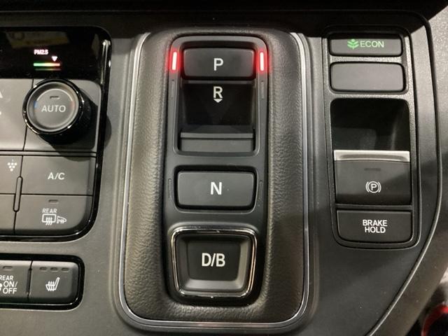 ステップワゴン e:HEVスパーダ 純正メモリーナビ 純正アルミホイール ドライブレコーダー 両側電動スライドドア バックカメラ 電動リアゲート ホンダセンシング クルーズコントロール 衝突軽減ブレーキ 横滑り防止 LEDヘッドライト(11枚目)