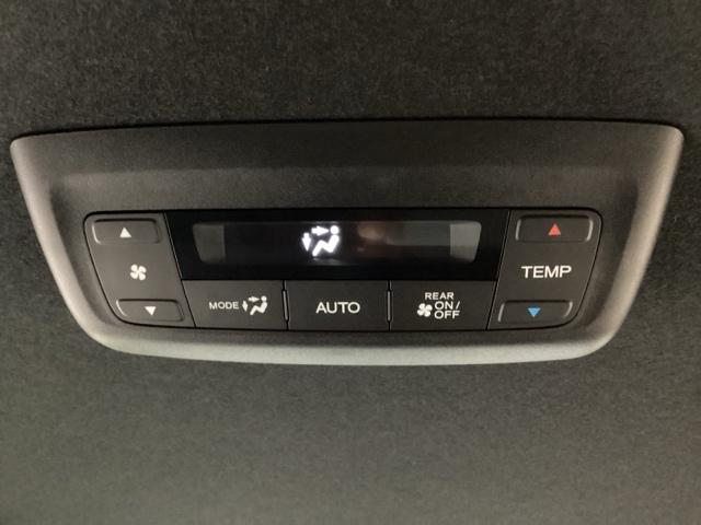 ステップワゴン e:HEVスパーダ 純正メモリーナビ 純正アルミホイール ドライブレコーダー 両側電動スライドドア バックカメラ 電動リアゲート ホンダセンシング クルーズコントロール 衝突軽減ブレーキ 横滑り防止 LEDヘッドライト(14枚目)