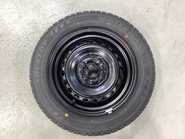 N-BOX ベースグレード 中古スタッドレスタイヤ、純正メモリーナビ、ドライブレコーダー前後装着+ETC付 当社デモカー(3枚目)