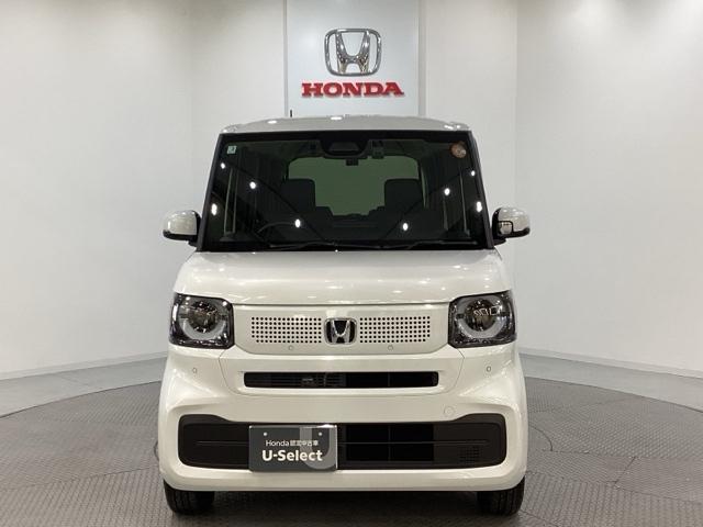 N-BOX ベースグレード 中古スタッドレスタイヤ、純正メモリーナビ、ドライブレコーダー前後装着+ETC付 当社デモカー(4枚目)