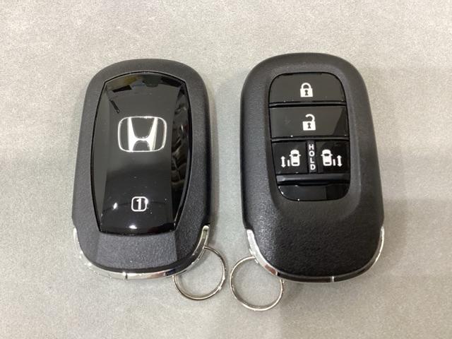 N-BOX ベースグレード 中古スタッドレスタイヤ、純正メモリーナビ、ドライブレコーダー前後装着+ETC付 当社デモカー(17枚目)