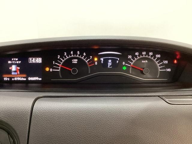 Ｎ－ＢＯＸ Ｇ・Ｌホンダセンシング　４ＷＤ　いまコレ＋新品・フロアカーペットマット付　光触媒抗菌消臭施工済　純正メモリーナビ　フルセグＴＶ　バックモニター　左側電動スライドドア（13枚目）