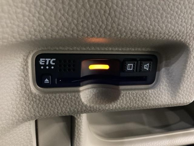 Ｎ－ＢＯＸ Ｇ・Ｌホンダセンシング　４ＷＤ　いまコレ＋新品・フロアカーペットマット付　光触媒抗菌消臭施工済　純正メモリーナビ　フルセグＴＶ　バックモニター　左側電動スライドドア（18枚目）