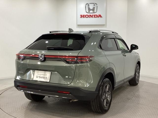 ヴェゼル ｅ：ＨＥＶＸ・ＨｕＮＴパッケージ　純正アルミホイール　純正アルミホイール　ドライブレコーダー　シートヒーター　ホンダセンシング　クルーズコントロール　衝突軽減ブレーキ　横滑り防止　障害物センサー　バックカメラ　ＬＥＤヘッドライト（5枚目）