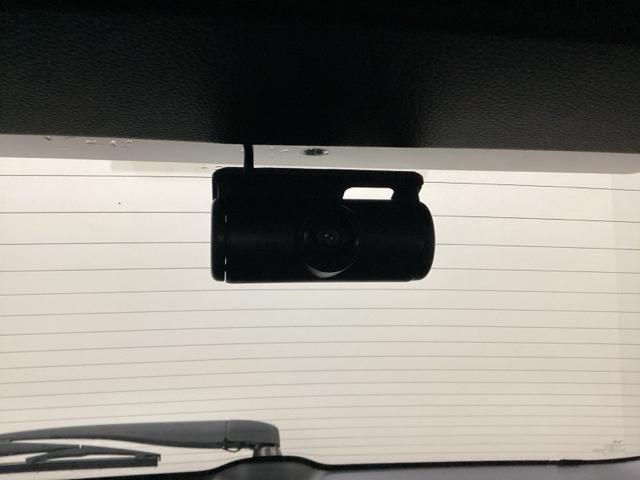 ヴェゼル ｅ：ＨＥＶＸ・ＨｕＮＴパッケージ　純正アルミホイール　純正アルミホイール　ドライブレコーダー　シートヒーター　ホンダセンシング　クルーズコントロール　衝突軽減ブレーキ　横滑り防止　障害物センサー　バックカメラ　ＬＥＤヘッドライト（22枚目）