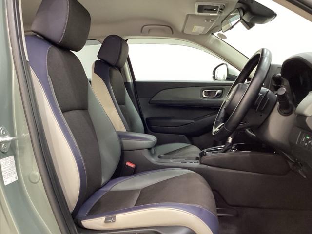 ヴェゼル ｅ：ＨＥＶＸ・ＨｕＮＴパッケージ　純正アルミホイール　純正アルミホイール　ドライブレコーダー　シートヒーター　ホンダセンシング　クルーズコントロール　衝突軽減ブレーキ　横滑り防止　障害物センサー　バックカメラ　ＬＥＤヘッドライト（23枚目）